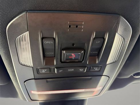Used 2021 Toyota Highlander XSE FWD image 52