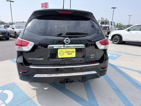 Used 2014 Nissan Pathfinder SV AWD/4WD image 8
