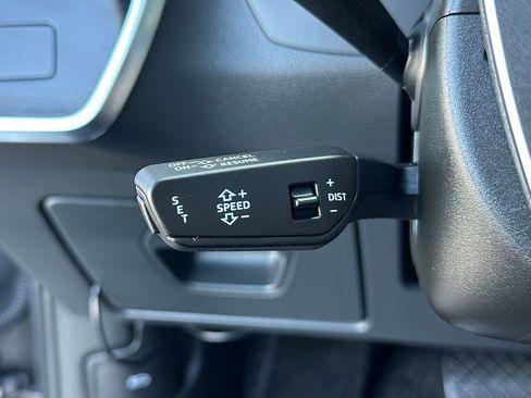 Used 2021 Audi A6 3.0T allroad Premium Plus w/ Executive Package image 40