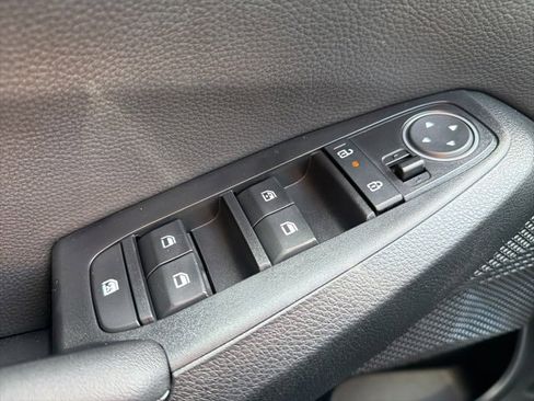 New 2026 Kia Seltos EX image 18