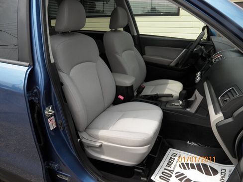 Used 2016 Subaru Forester 2.5i Premium AWD/4WD image 11