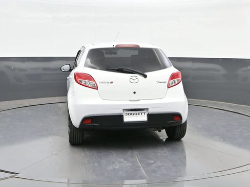 Used 2013 MAZDA MAZDA2 Sport FWD image 8