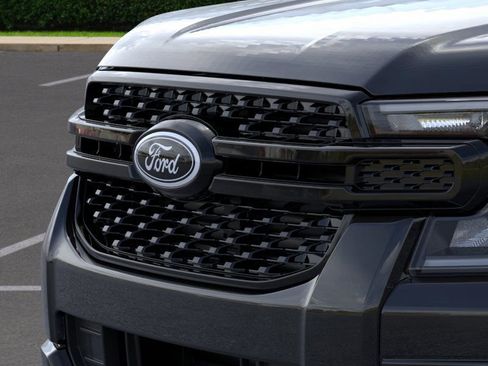 New 2025 Ford Ranger XLT w/ Equipment Group 301A High image 17