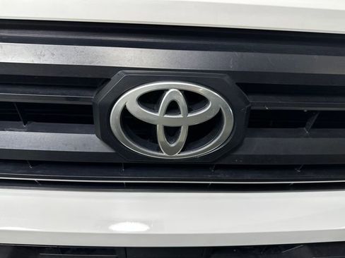 Used 2024 Toyota Tacoma SR image 9