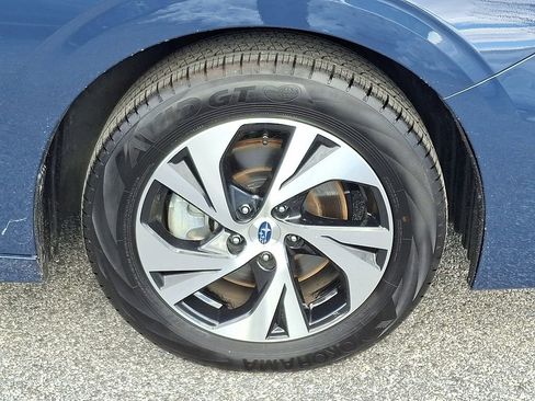 Certified 2025 Subaru Legacy Premium AWD/4WD image 9