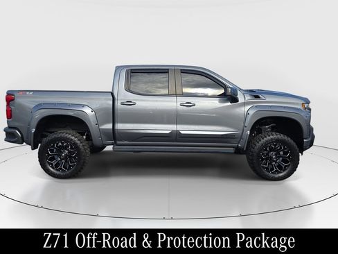 Used 2022 Chevrolet Silverado 1500 RST image 4