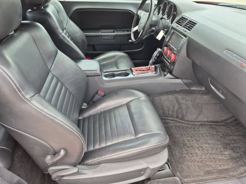 Used 2009 Dodge Challenger R/T RWD image 20