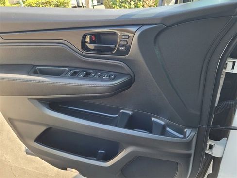 Certified 2023 Honda Odyssey Touring image 16