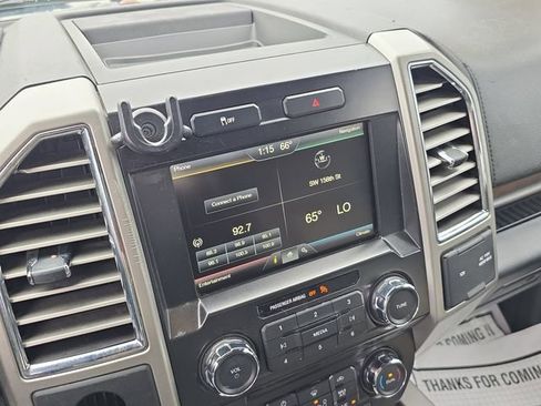 Used 2015 Ford F150 Lariat image 20