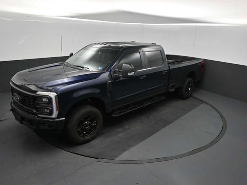 Used 2024 Ford F250 XL w/ STX Appearance Package AWD/4WD image 12