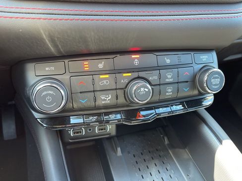 New 2026 Dodge Durango GT w/ Blacktop Package image 11