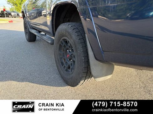 Used 2019 Toyota 4Runner TRD Off-Road AWD/4WD image 10