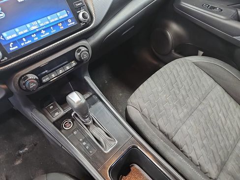 Used 2021 Nissan Kicks SV image 24