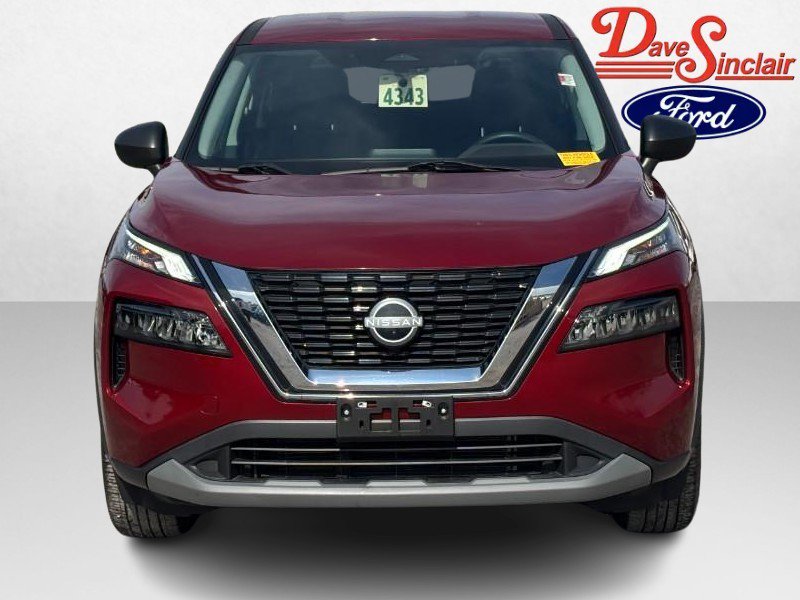 Used 2023 Nissan Rogue S AWD/4WD image 2
