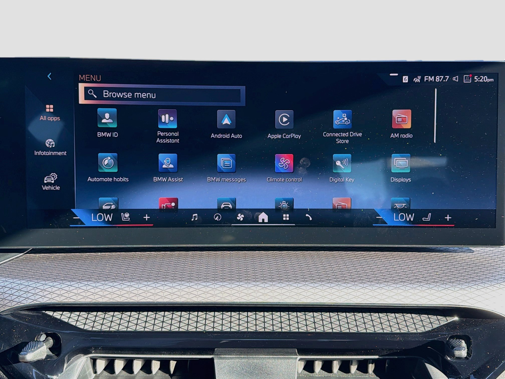 New 2026 BMW 330i Sedan w/ Premium Package RWD image 30