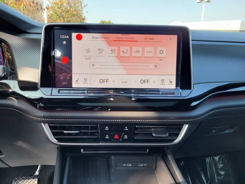 New 2025 Volkswagen Atlas Cross Sport SEL AWD/4WD image 19