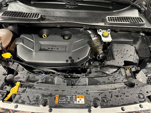 Used 2018 Ford Escape Titanium w/ Ford Safe & Smart Package AWD/4WD image 41