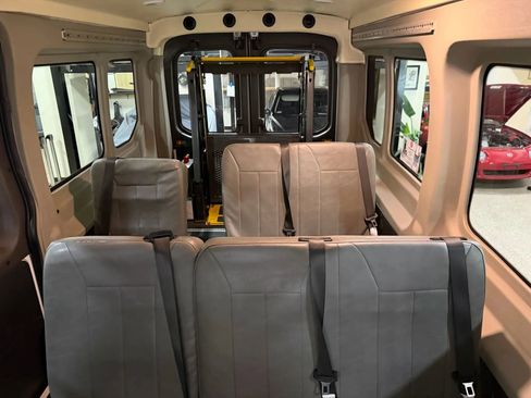 Used 2015 Ford Transit 250 148 Medium Roof image 36