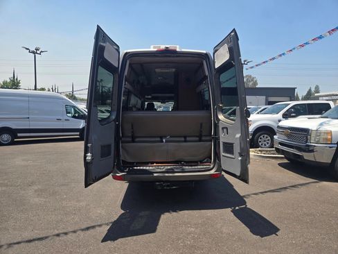 Used 2011 Mercedes-Benz Sprinter 3500 image 10