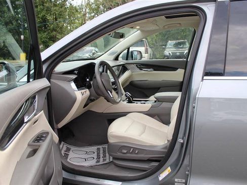 Used 2023 Cadillac XT6 Premium Luxury AWD/4WD image 10
