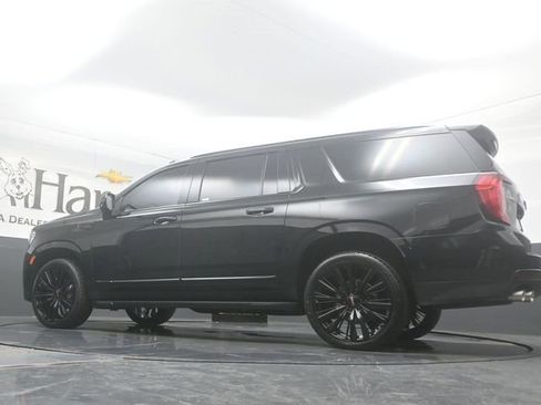 Used 2023 GMC Yukon XL Denali AWD/4WD image 57