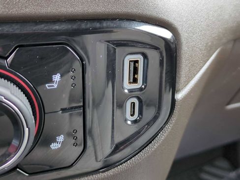 Used 2026 Chevrolet Silverado 1500 LT RWD image 21