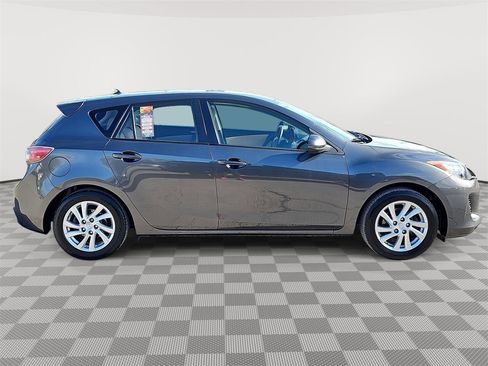 Used 2012 MAZDA MAZDA3 i Touring image 4