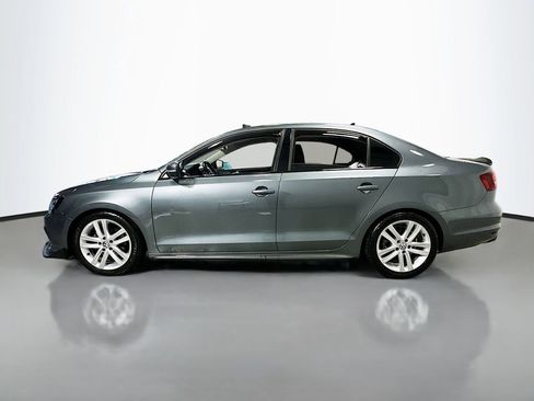 Used 2017 Volkswagen Jetta SEL Premium FWD image 5
