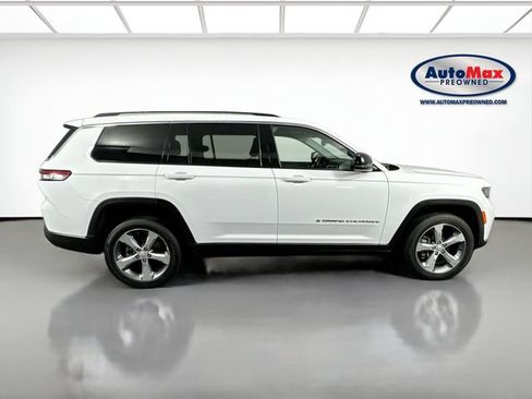 Used 2022 Jeep Grand Cherokee L Limited AWD/4WD image 10