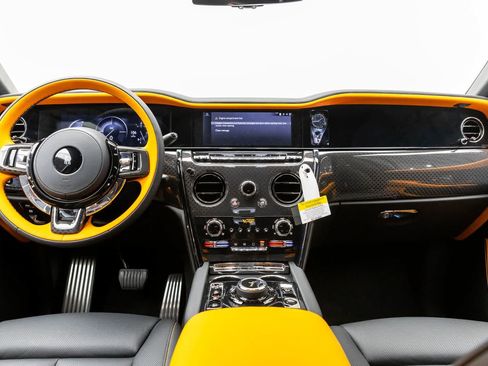 New 2027 Rolls-Royce Cullinan Black Badge AWD/4WD image 9