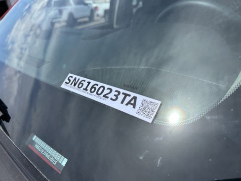 Used 2025 Nissan Frontier SV RWD image 16