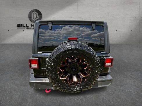 Used 2019 Jeep Wrangler Unlimited Rubicon w/ Cold Weather Group AWD/4WD image 6