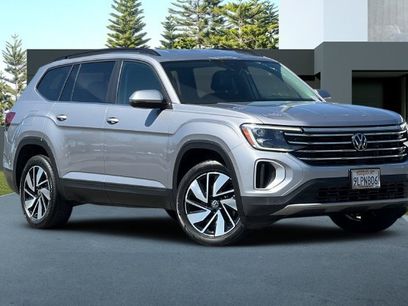 Used 2024 Volkswagen Atlas SE