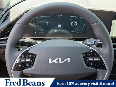 New 2025 Kia Niro EX w/ EX Cold Weather Package image 14