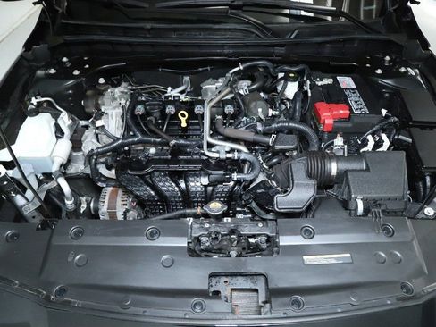 Certified 2022 Nissan Altima 2.5 Platinum image 42