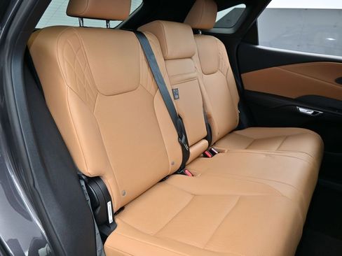 Used 2025 Lexus RX 350 FWD image 39