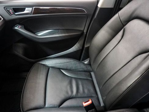 Used 2013 Audi Q5 2.0T Premium Plus AWD/4WD image 28