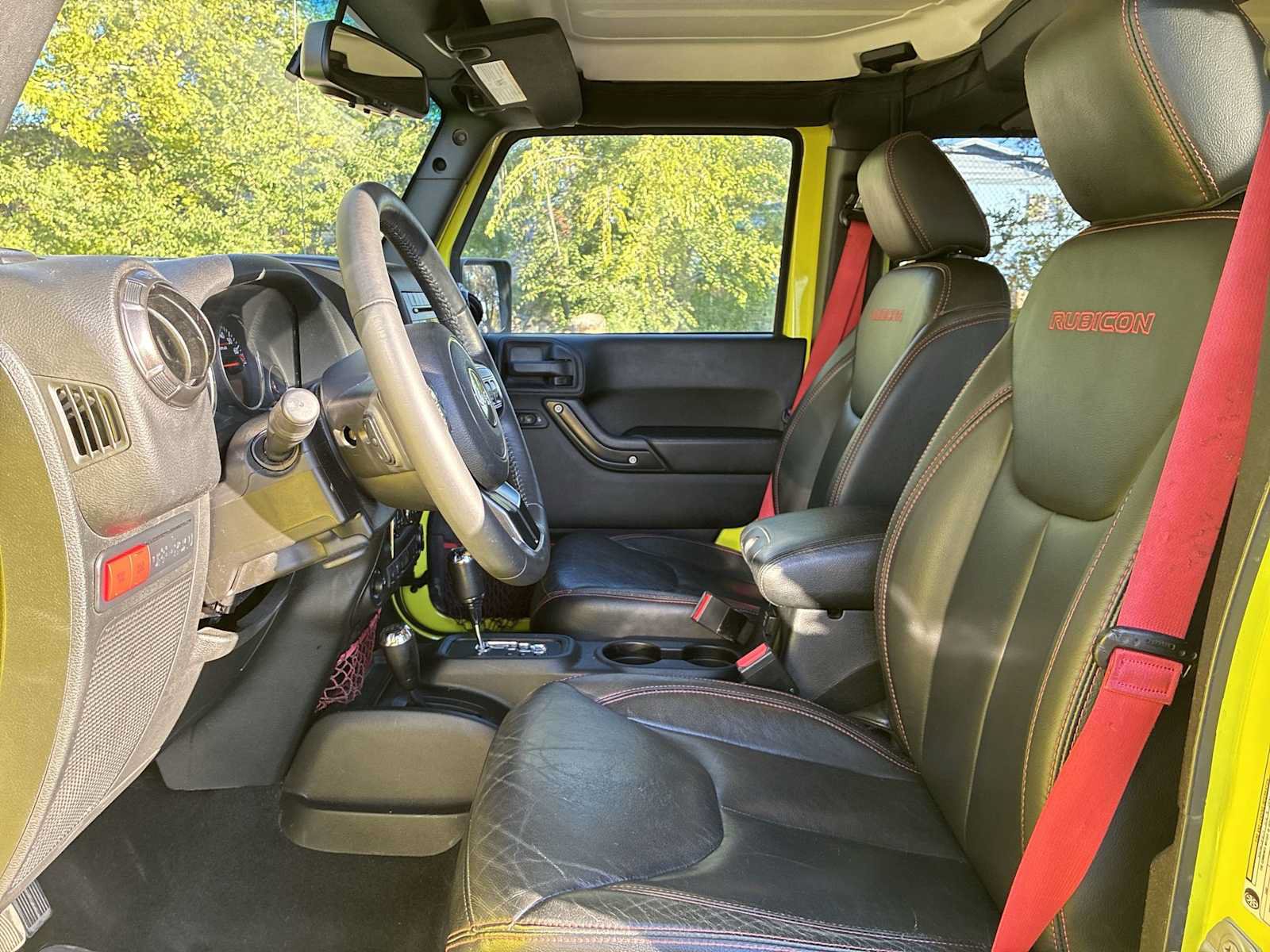 Used 2018 Jeep Wrangler Unlimited Rubicon AWD/4WD image 13