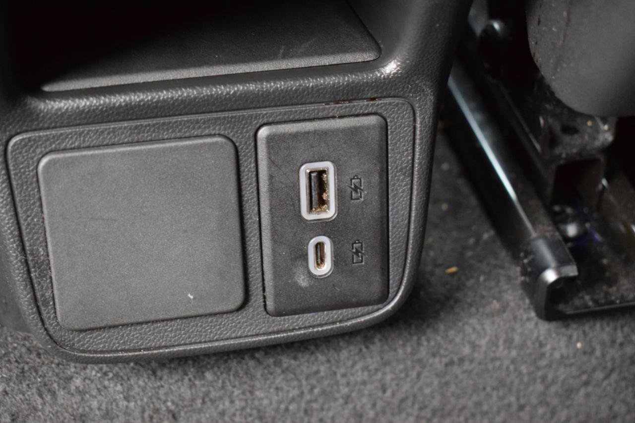 Used 2021 Buick Encore GX Select FWD image 36