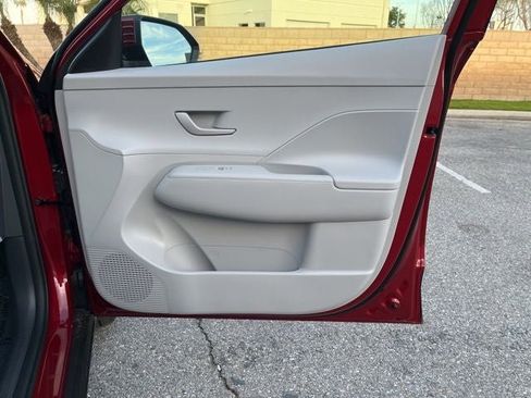 New 2026 Hyundai Kona SE image 33