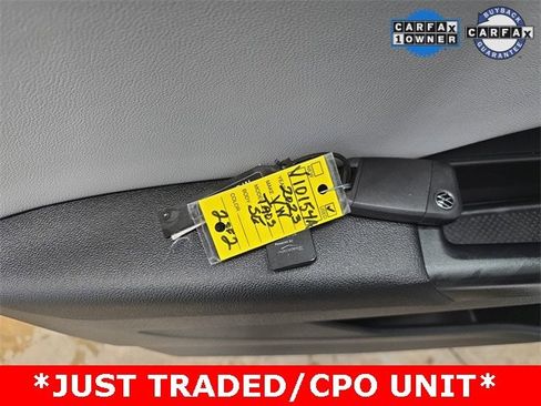 Used 2023 Volkswagen Taos SE image 27