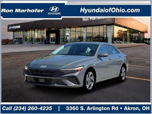 New 2026 Hyundai Elantra Limited FWD image 1