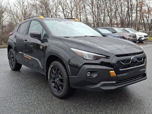 Certified 2025 Subaru Crosstrek 2.5i Wilderness image 3