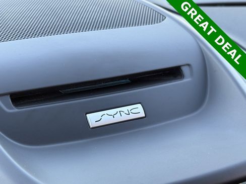 Used 2017 Ford Escape Titanium w/ Equipment Group 301A image 30