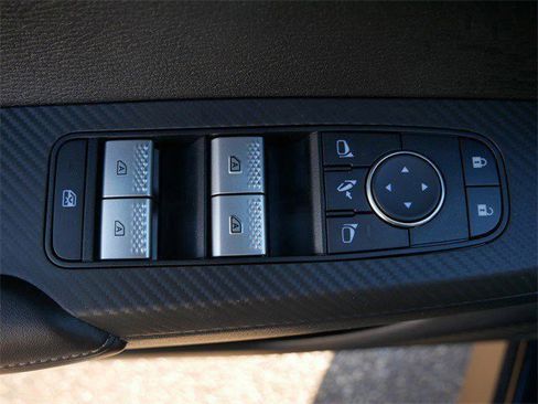 Used 2025 Mitsubishi Outlander SEL Black Edition image 18