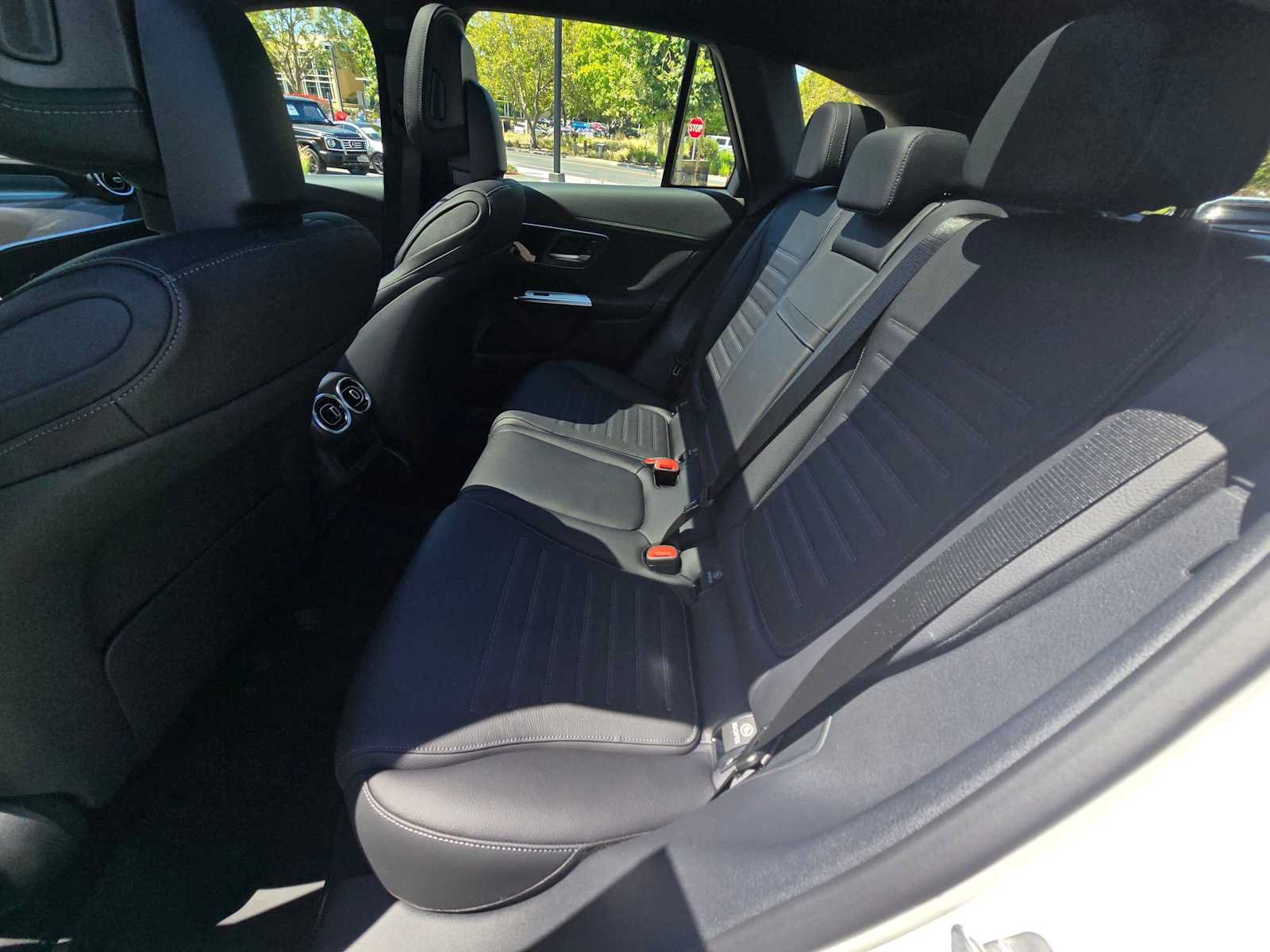 New 2026 Mercedes-Benz GLC 43 AMG 4MATIC image 17