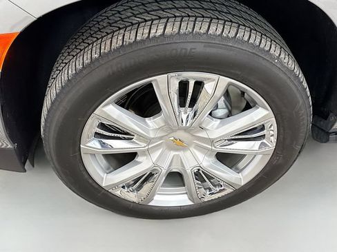 Used 2023 Chevrolet Tahoe High Country AWD/4WD image 35