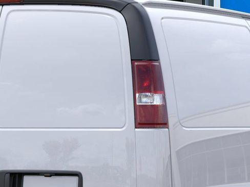 New 2026 Chevrolet Express 2500 w/ Driver Convenience Package RWD image 11