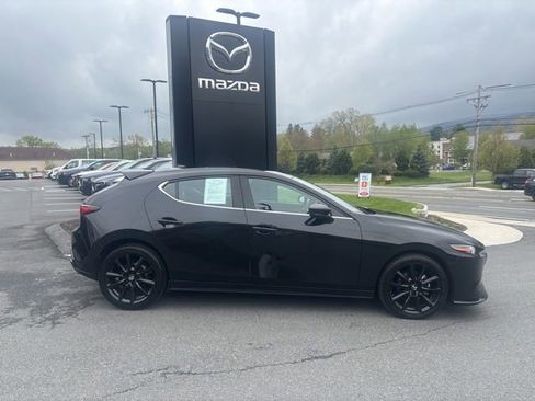 Used 2024 MAZDA MAZDA3 Hatchback w/Premium Plus Pkg AWD/4WD image 9
