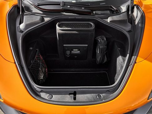 Used 2018 McLaren 720S Performance image 21